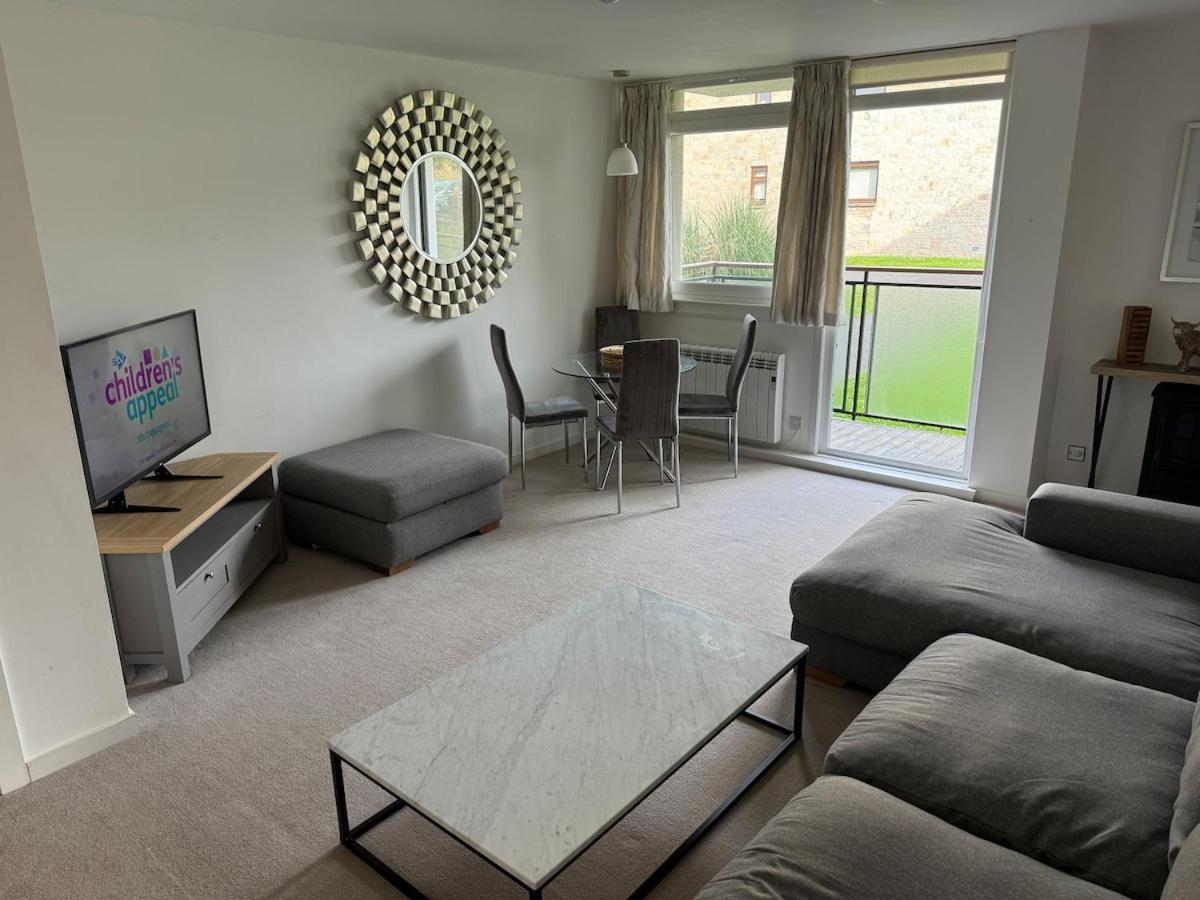 3 Bedroom Tranquil Ground Floor Flat In Merchiston Appartement *