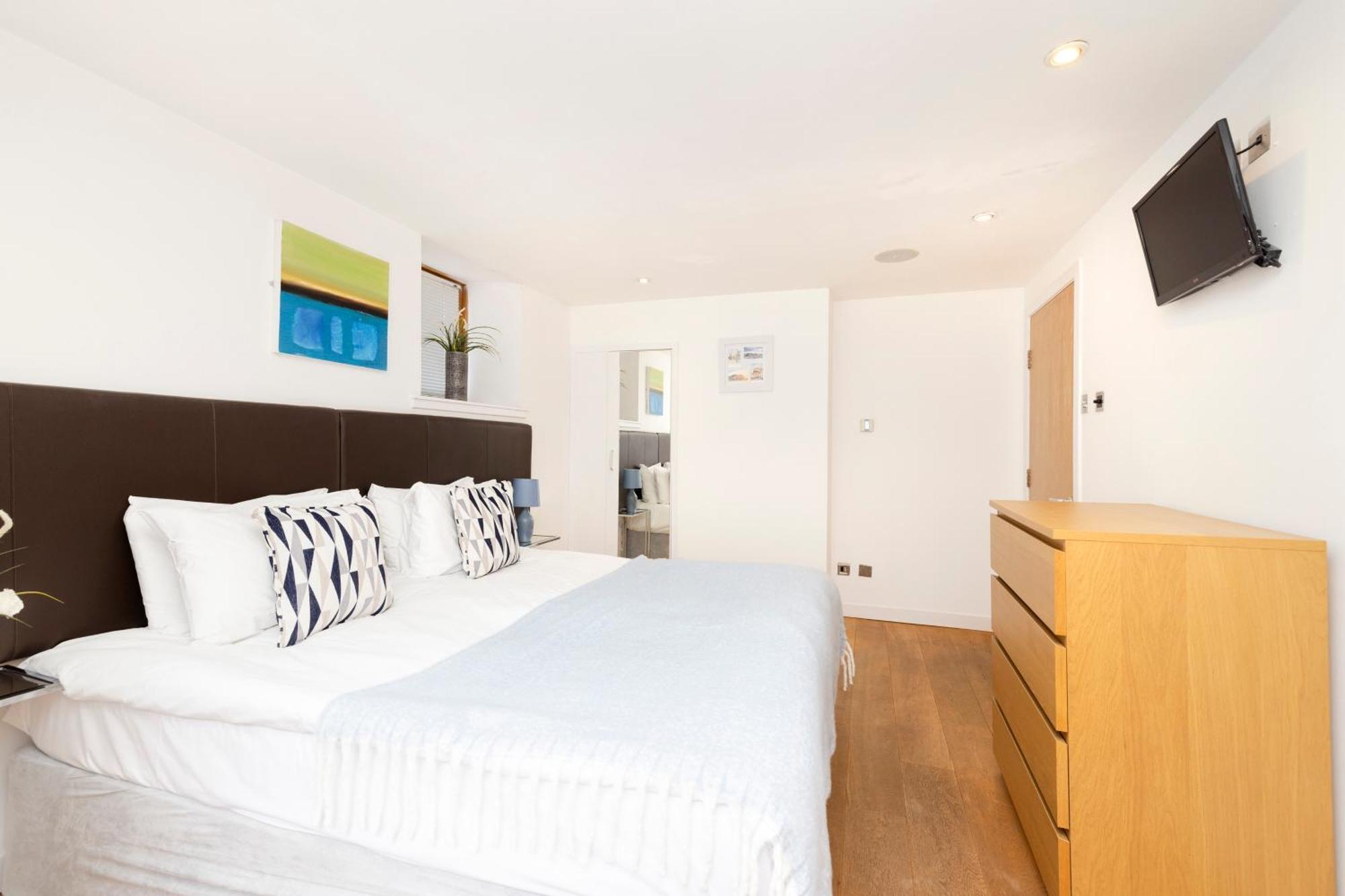Joivy Superb Flats In The Heart Of Apartment