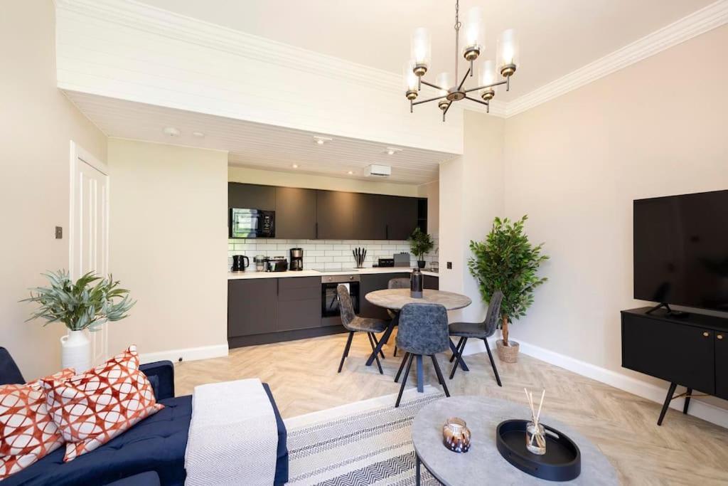 The Heart Of Old Town With Castle Views Appartement *