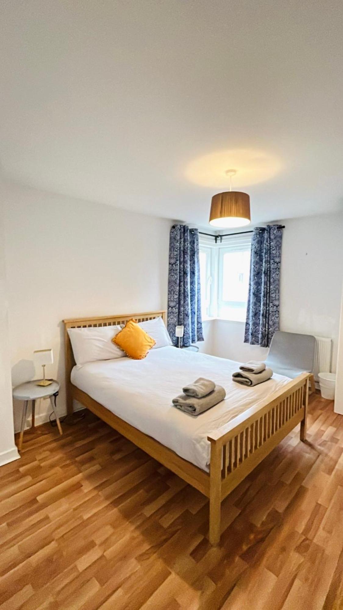 Modern Spacious Retreat With Free Parking And Private Balcony * EDI