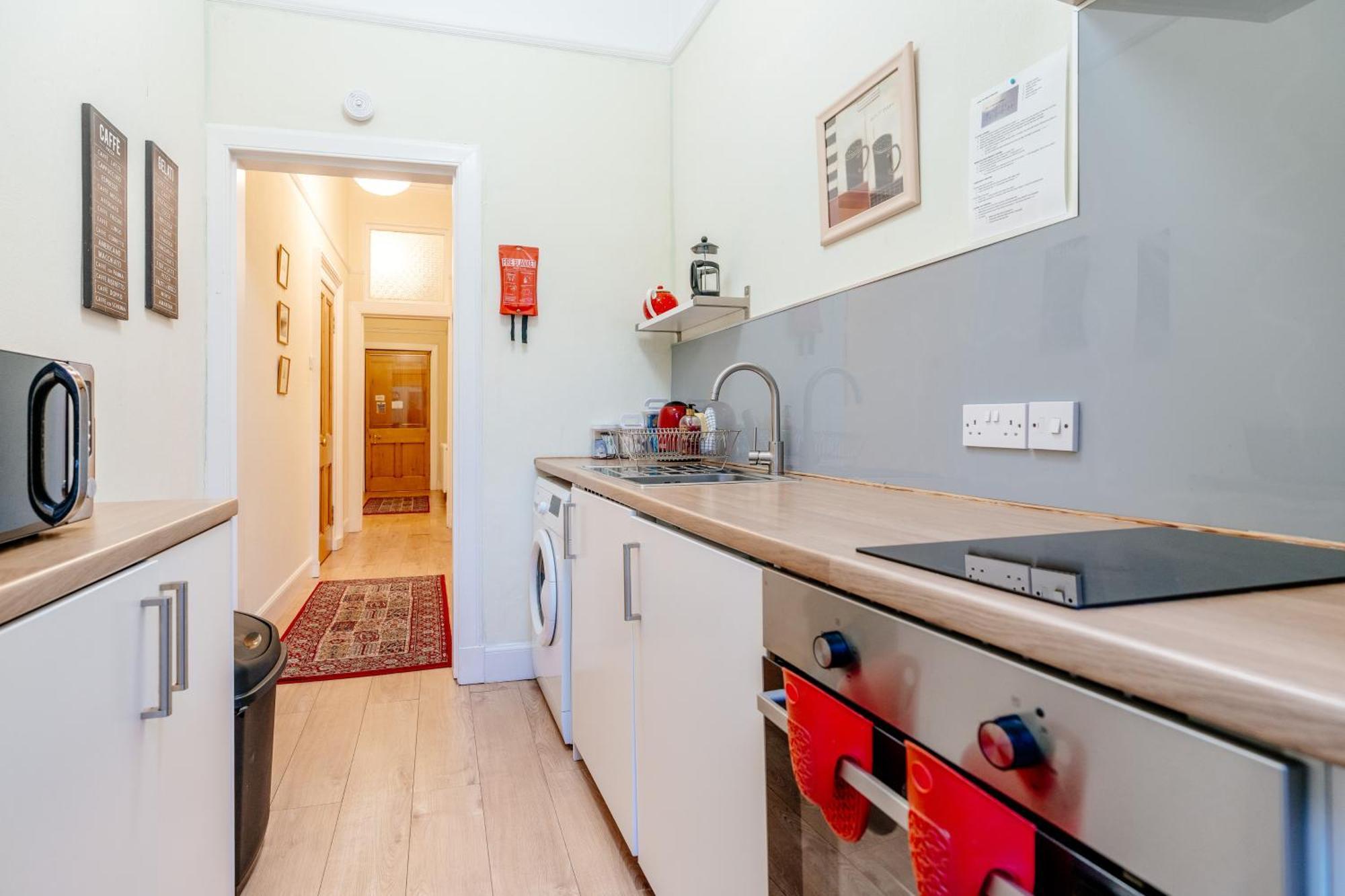 Beautiful Spacious Ground Floor Newington Flat * EDI