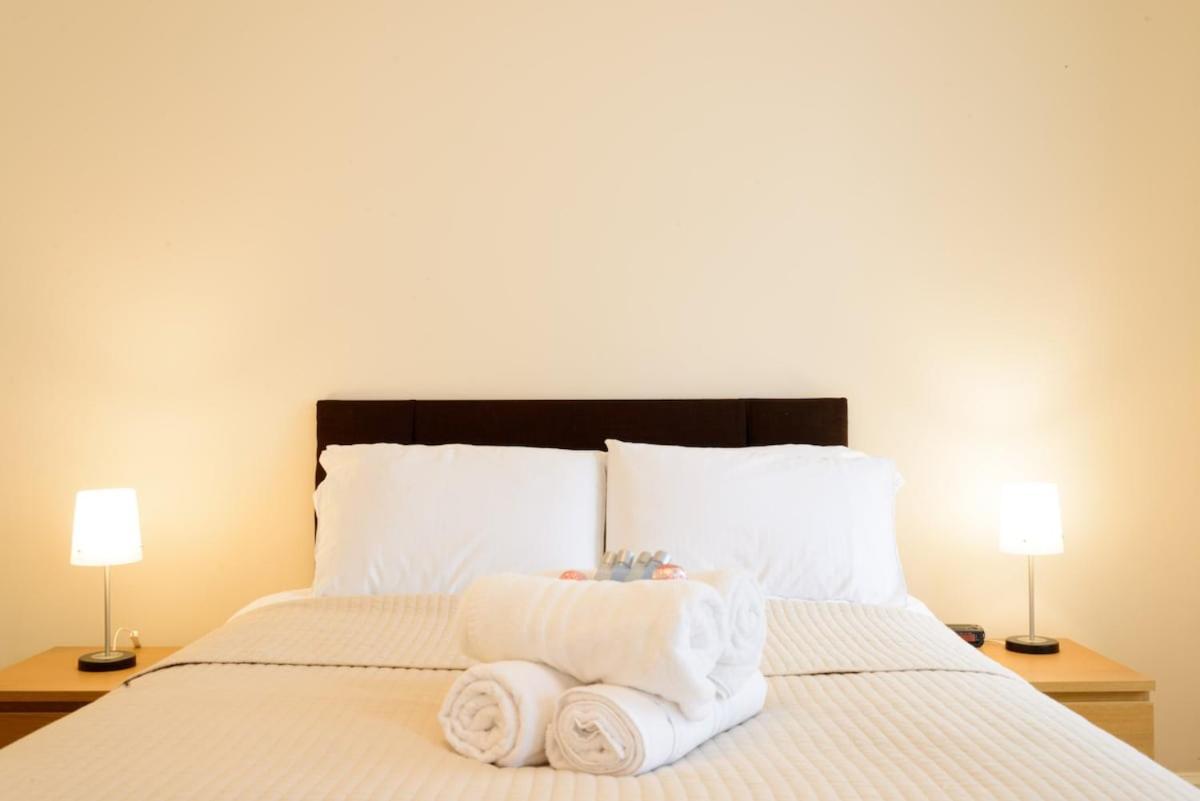 Beautiful Georgian 2 Bed Flat *