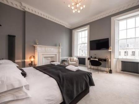 York Place Residence, Apartment *