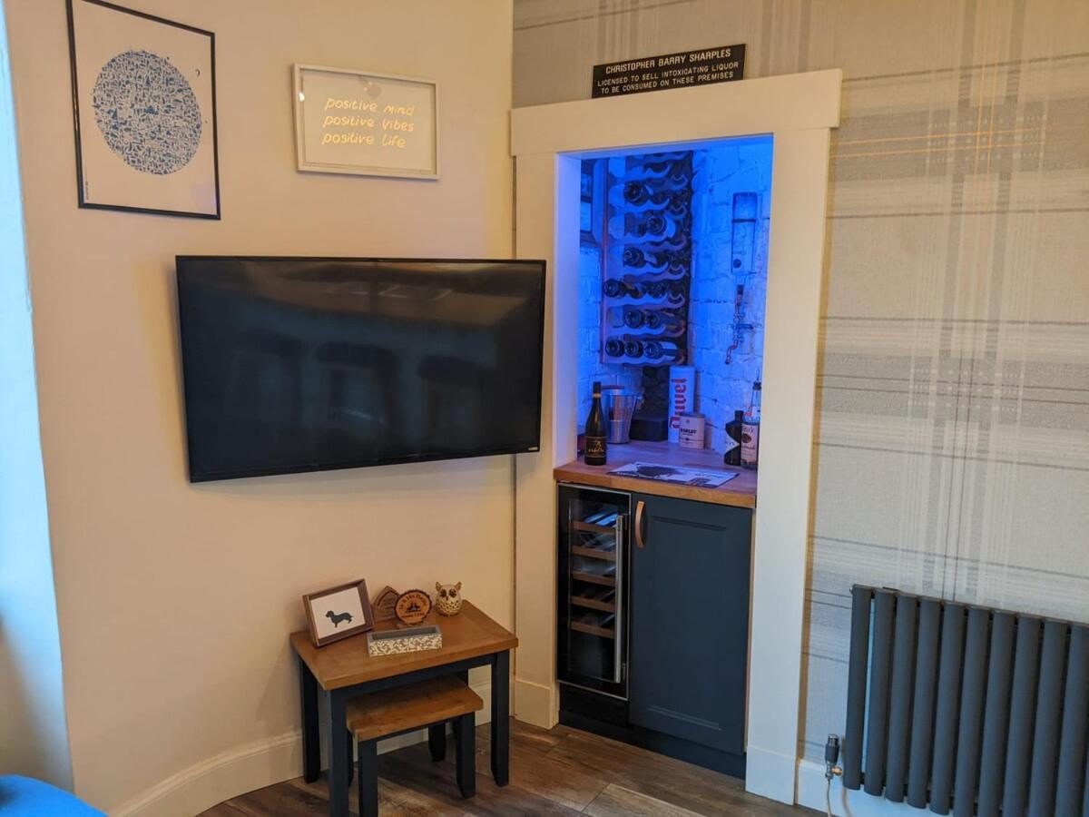 Trendy Historic Flat In