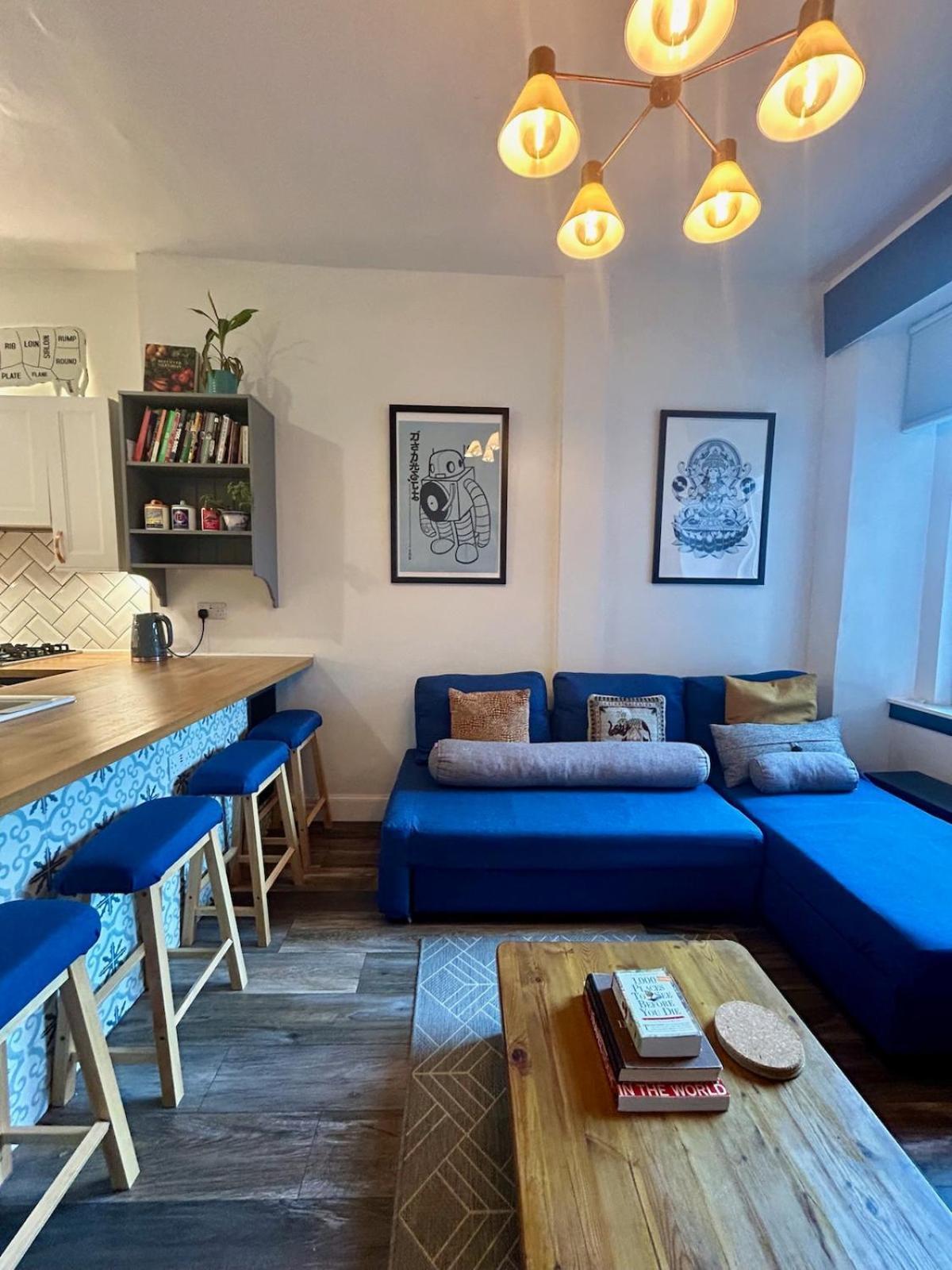 Trendy Historic Flat In