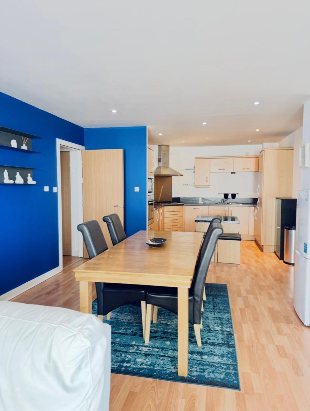 Appartement Modern Two Bedroom *