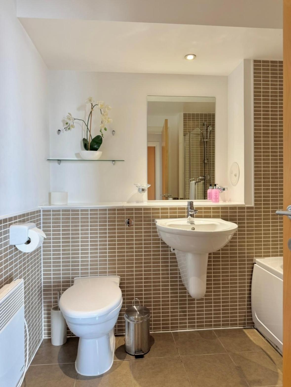Appartement Modern Two Bedroom *