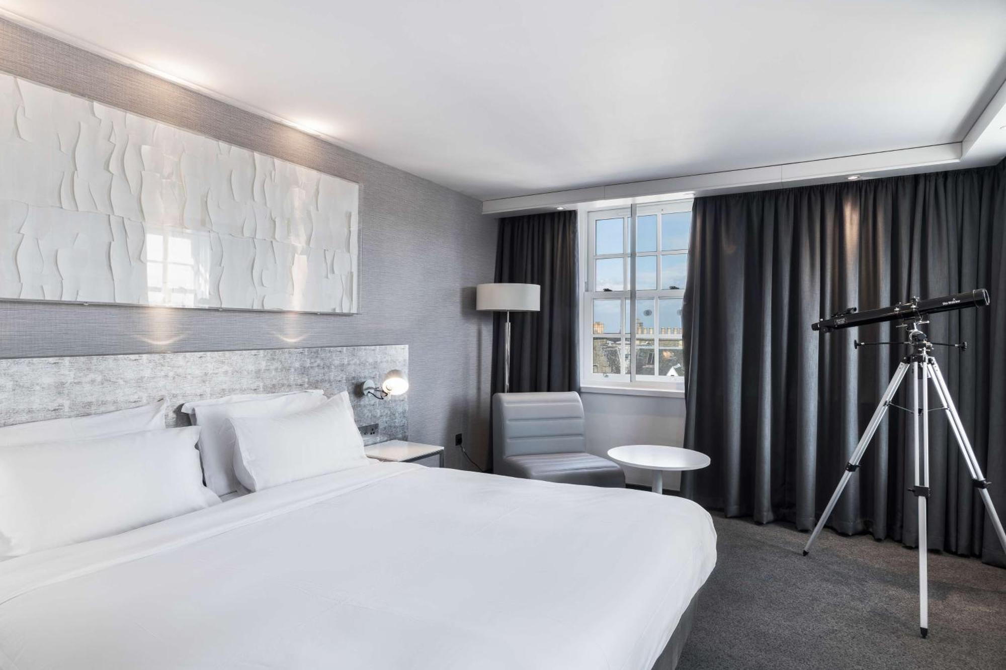 Radisson Blu Hotel, Centre Hotel EDI