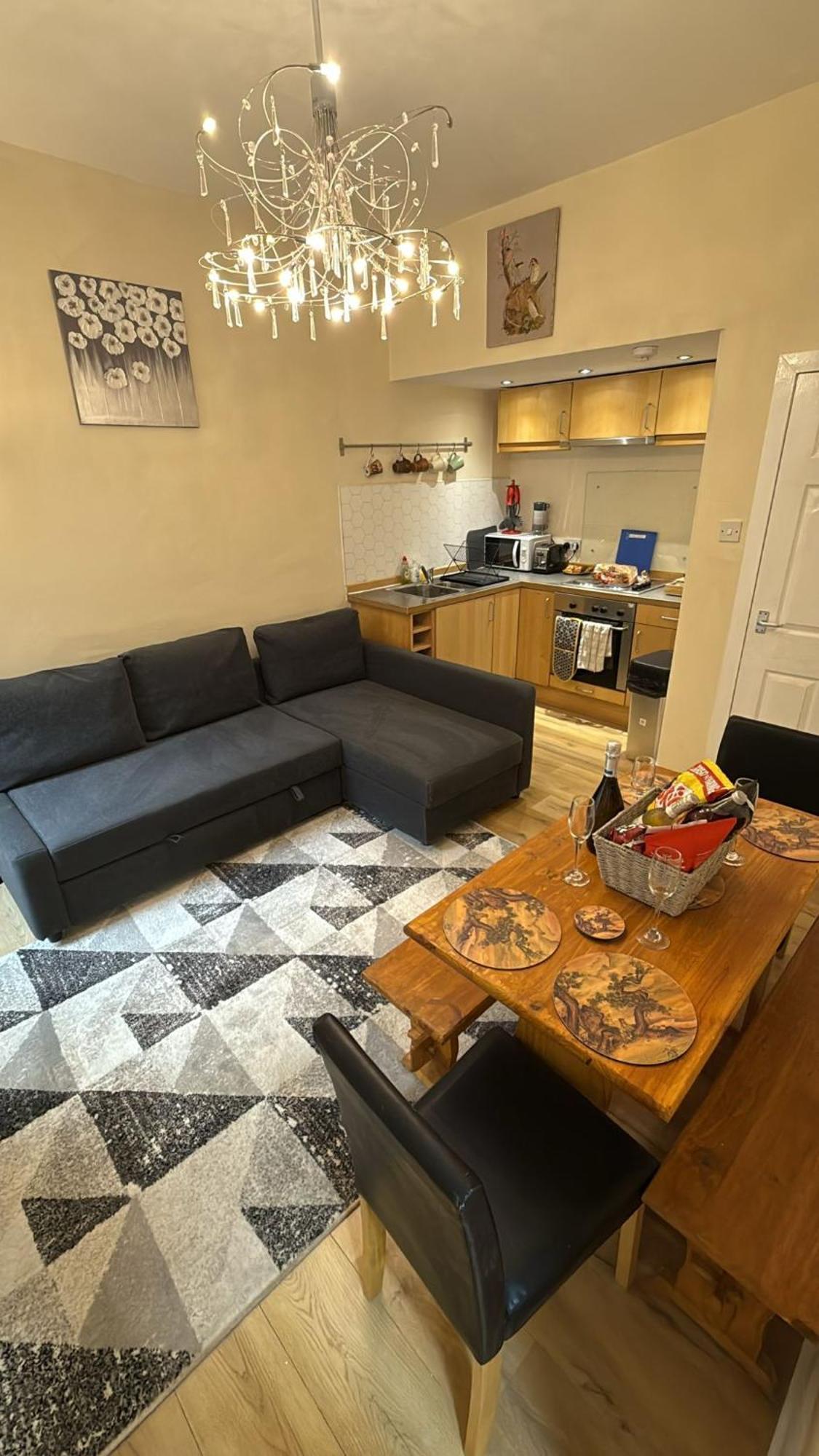 Flat In Old Town , Heart Of Flat Sleeps 6