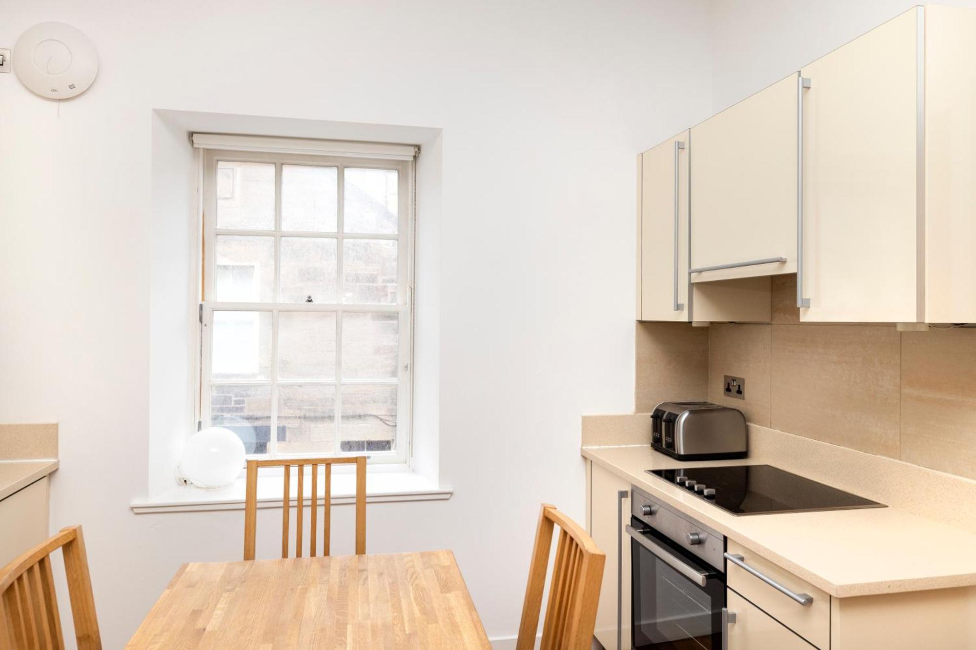 Joivy Superb Flats In The Heart Of EDI