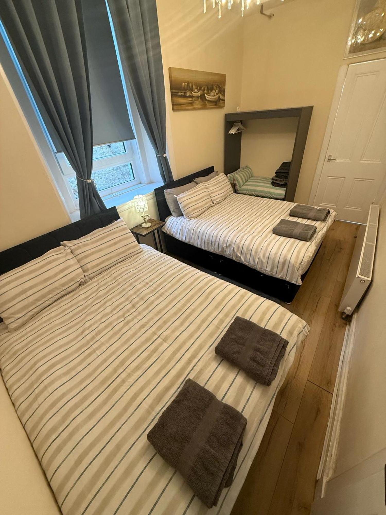 One Bedroom Flat In Old Town , Heart Of Flat Sleeps 6 * EDI