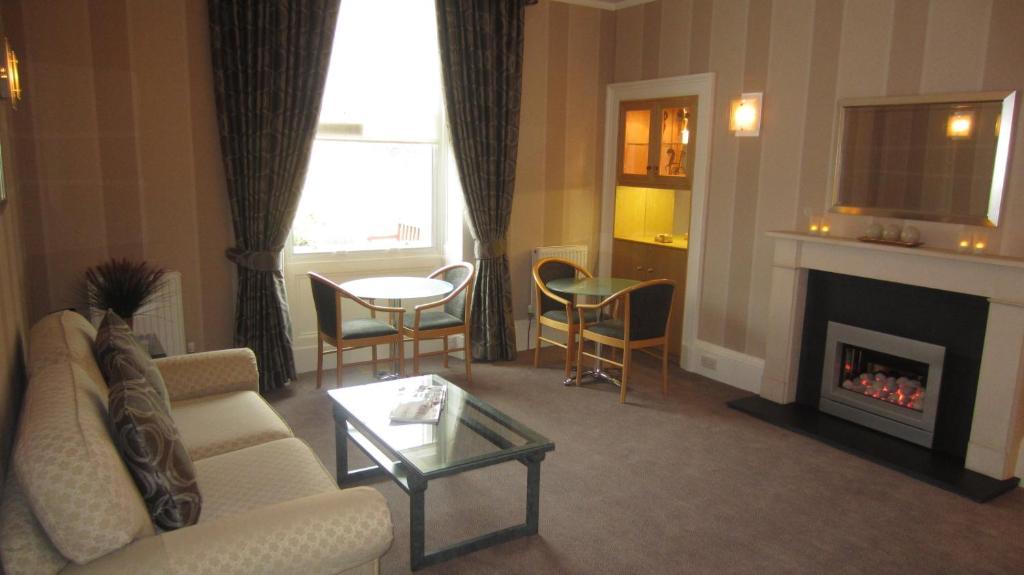 Kew House Guest house