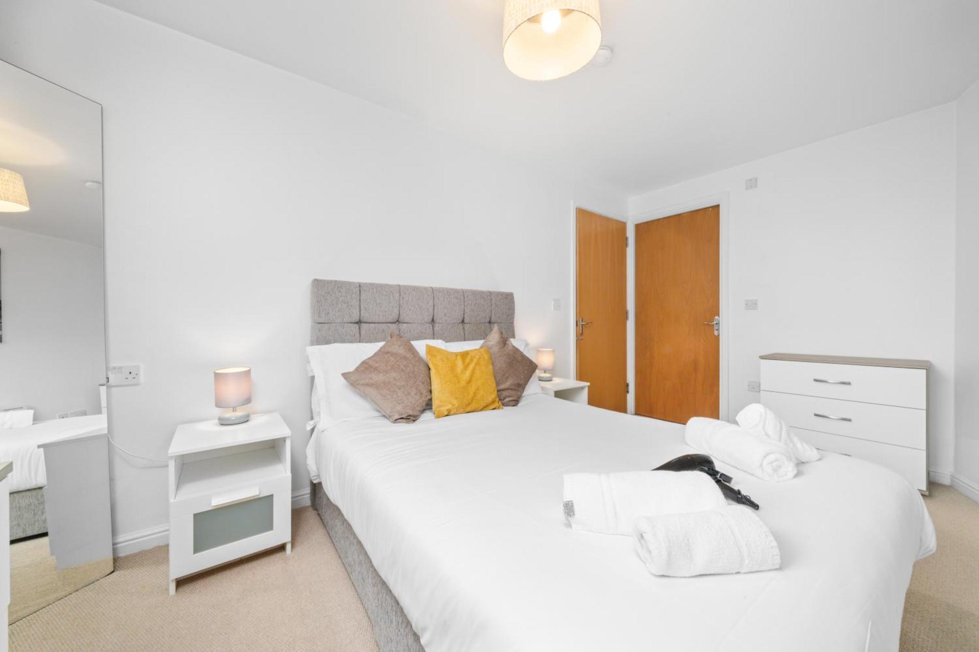 Saughton With Views Of Water Of Leith Holiday home Edinburgh