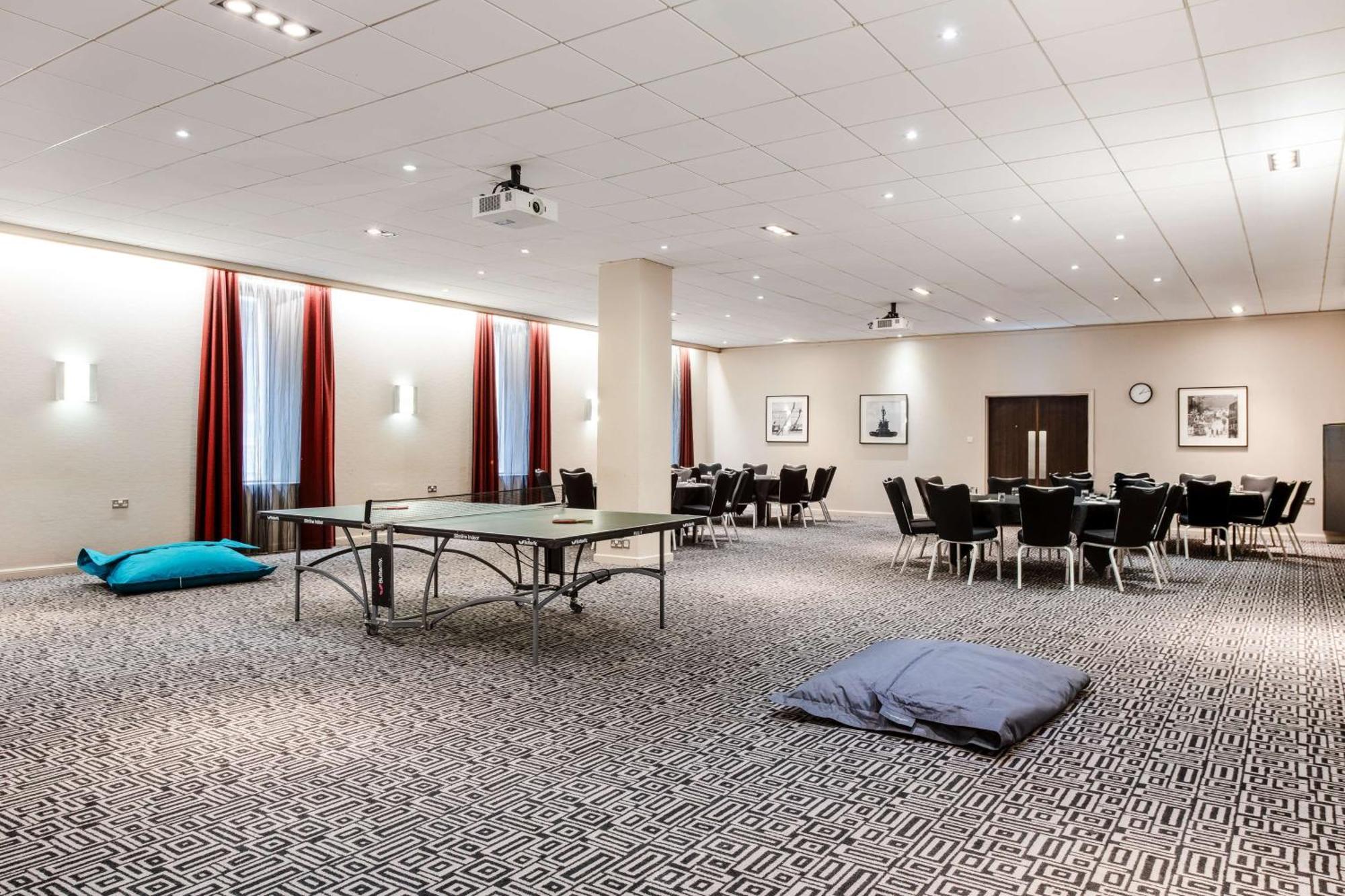 Radisson Blu Hotel, Centre