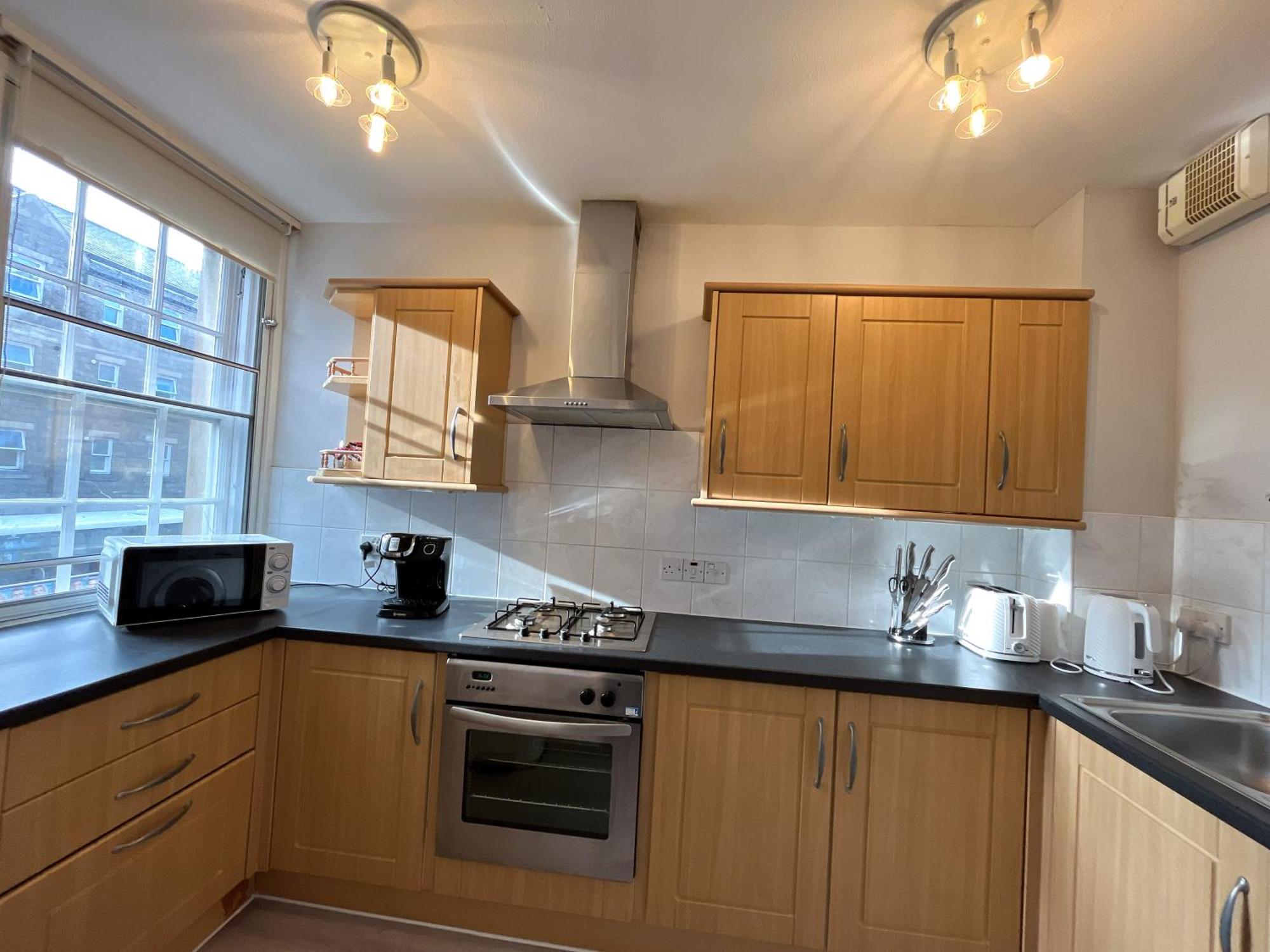 Apartment Nicolson Street Two Bedrooms *