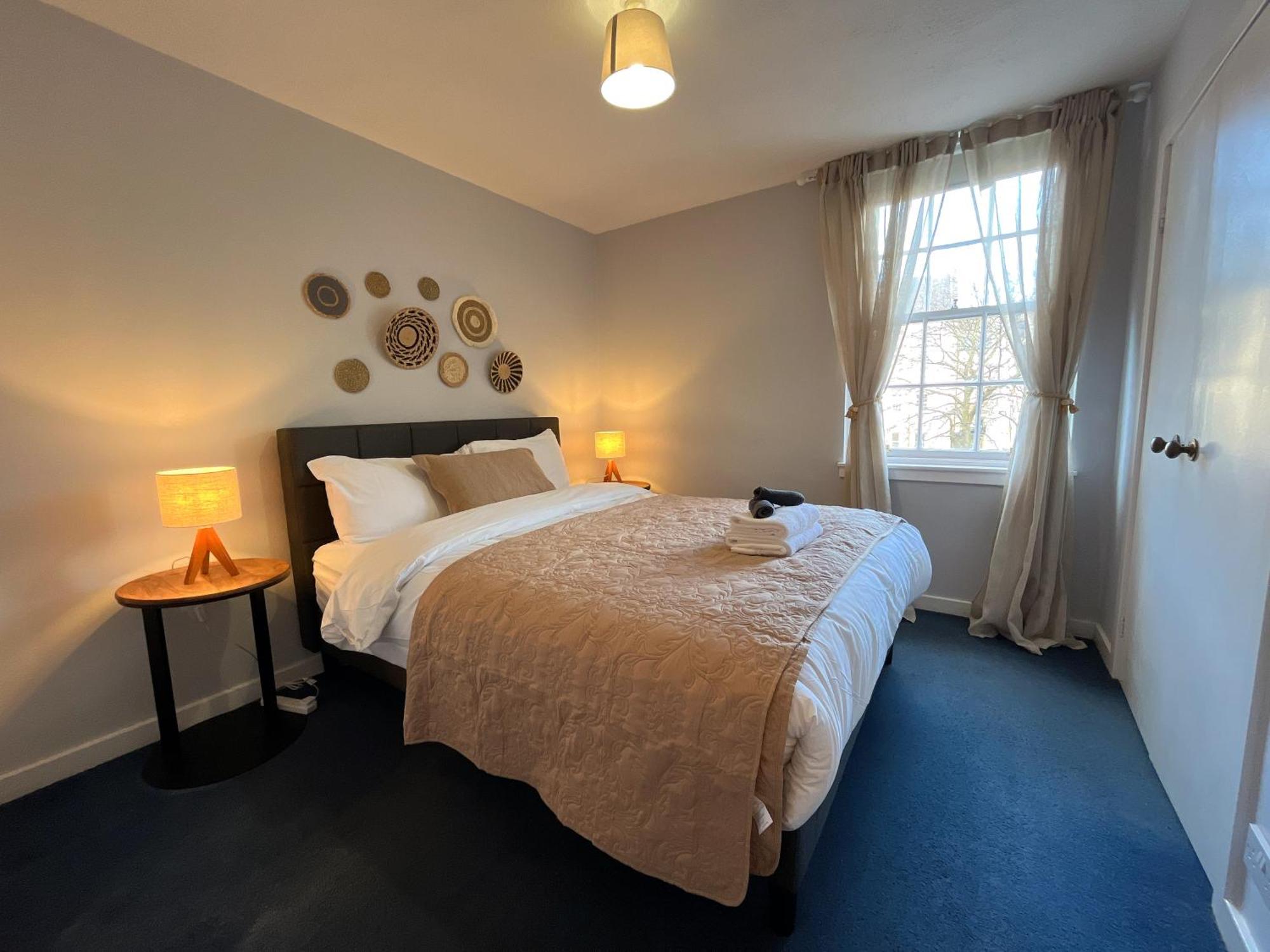 Apartment Nicolson Street Two Bedrooms *