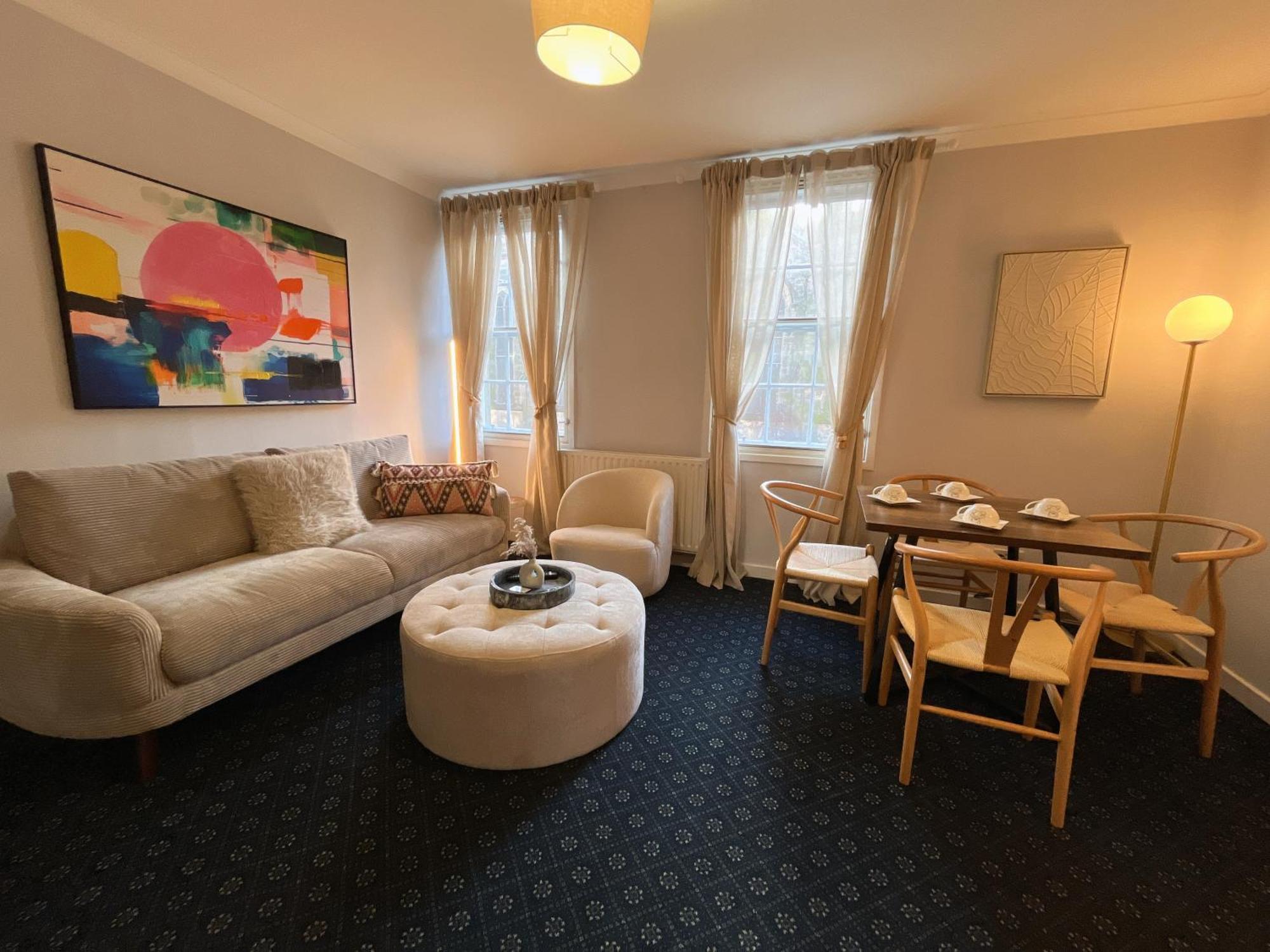Nicolson Street Two Bedrooms