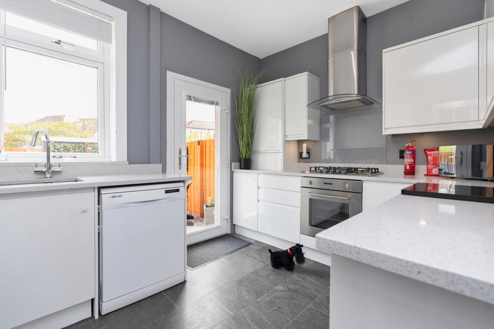 Appartement Crewe - 2 Bed, Free Off Street Parking And Private Garden *