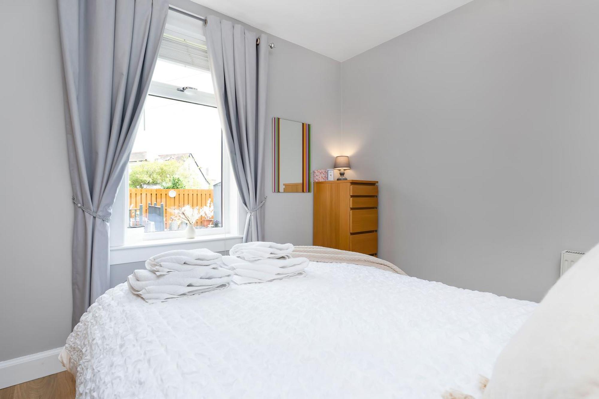 Appartement Crewe - 2 Bed, Free Off Street Parking And Private Garden *