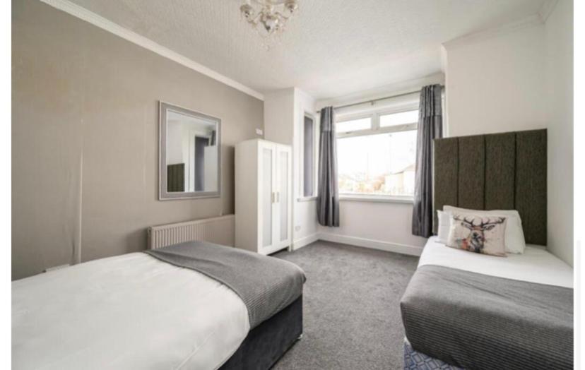 Christiemiller Avenue Holiday * Edinburgh