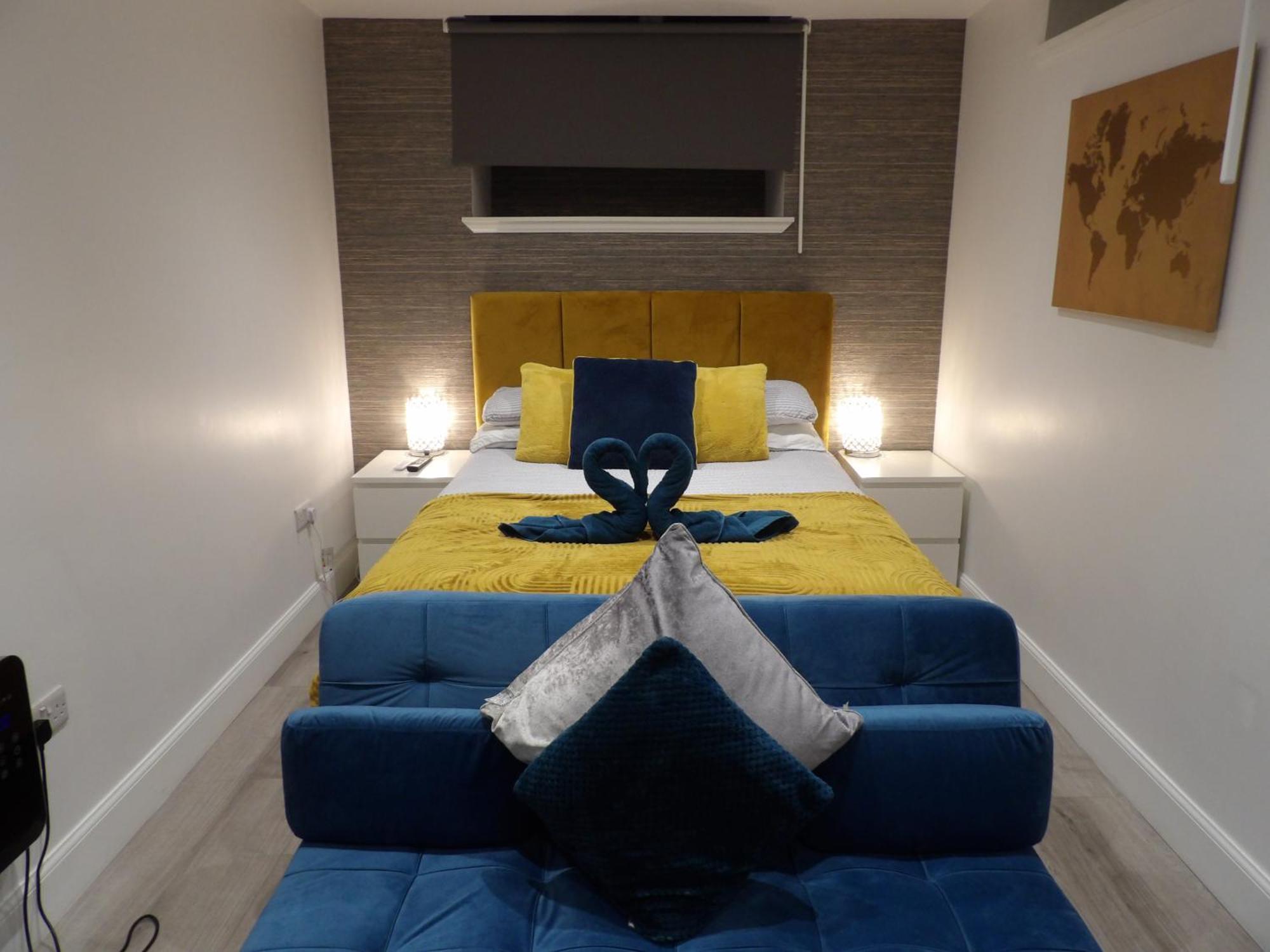 Appartement Lovely 3 Bedroom With Private Garden In Centre *