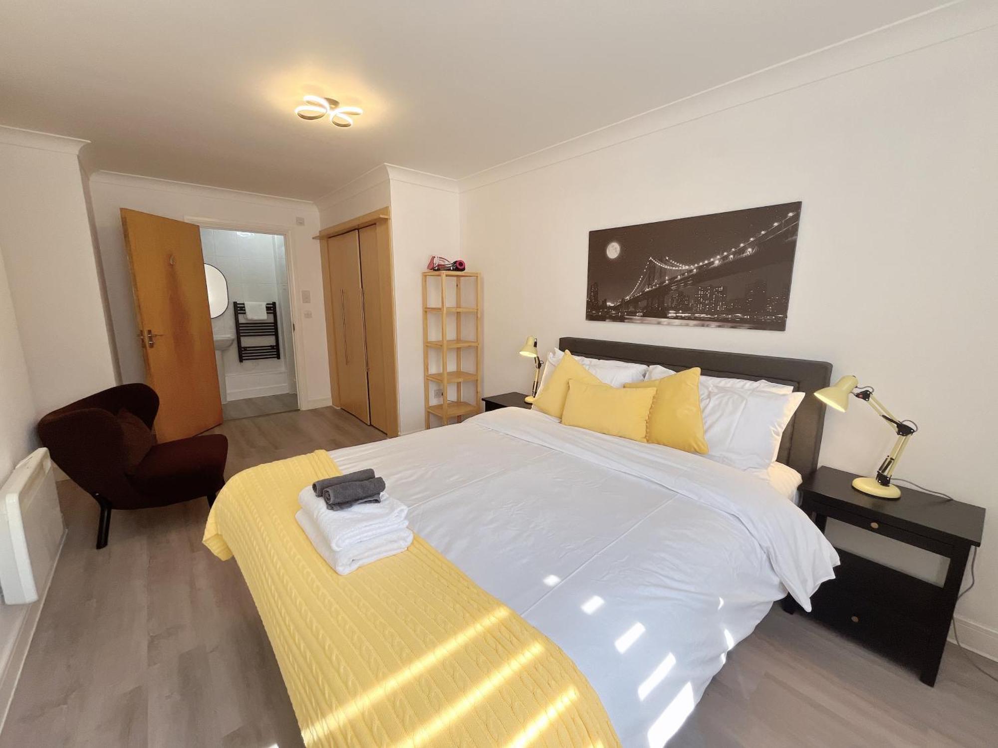 Quiet 2 Bedrooms And 2 Bathrooms With Free Parking Appartement Édimbourg