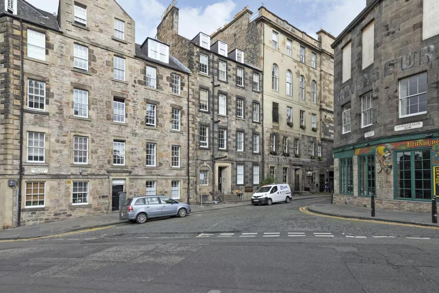Apartment Joivy 3 Bed Flat In Old Town, Close To Grassmarket Edinburgh