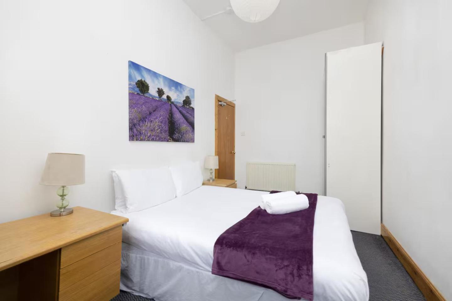 Joivy 3 Bed Flat In Old Town, Close To Grassmarket * Edinburgh