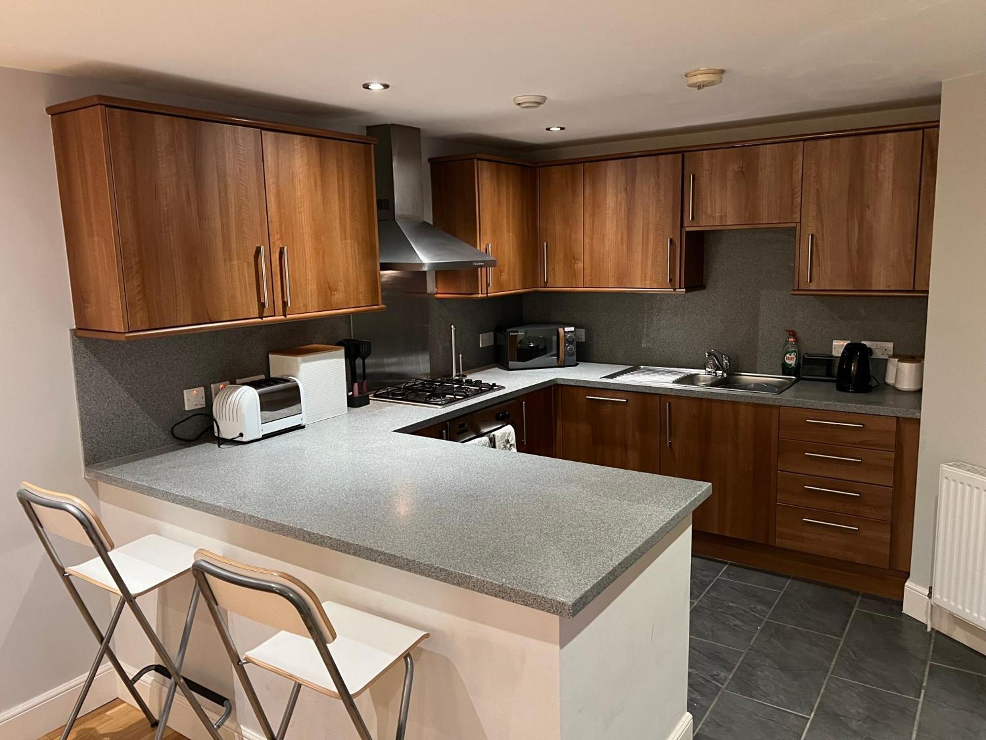 Beautiful Church Conversion, Apartment Edinburgh
