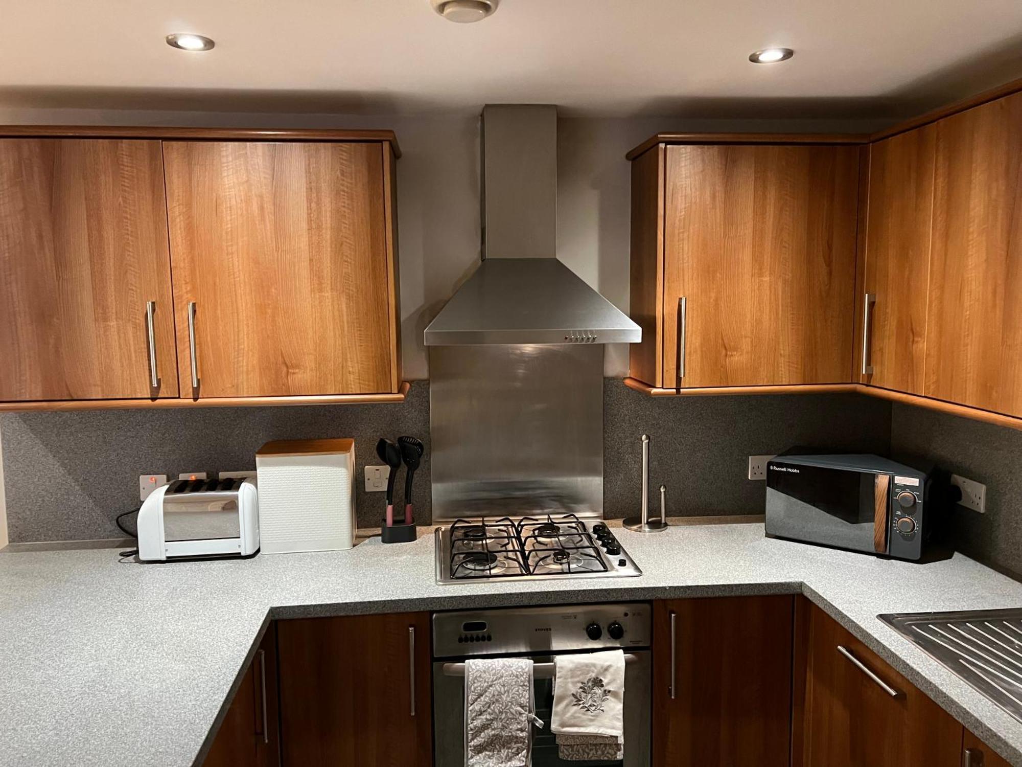 Beautiful Church Conversion, Apartment Edinburgh