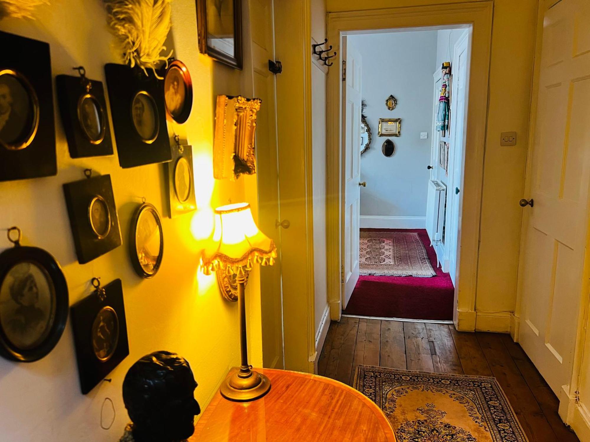 Apartment With Parking, Original Art And Antiques *