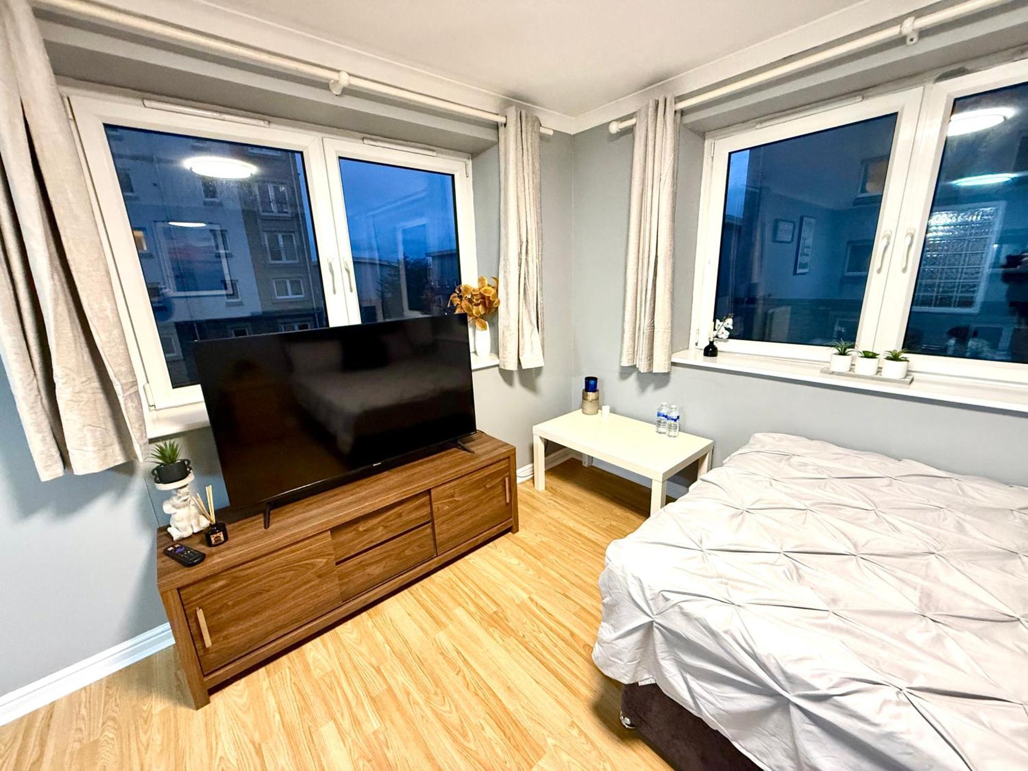 Pilrig Heights - Fast Wifi And Parking Available Apartment *