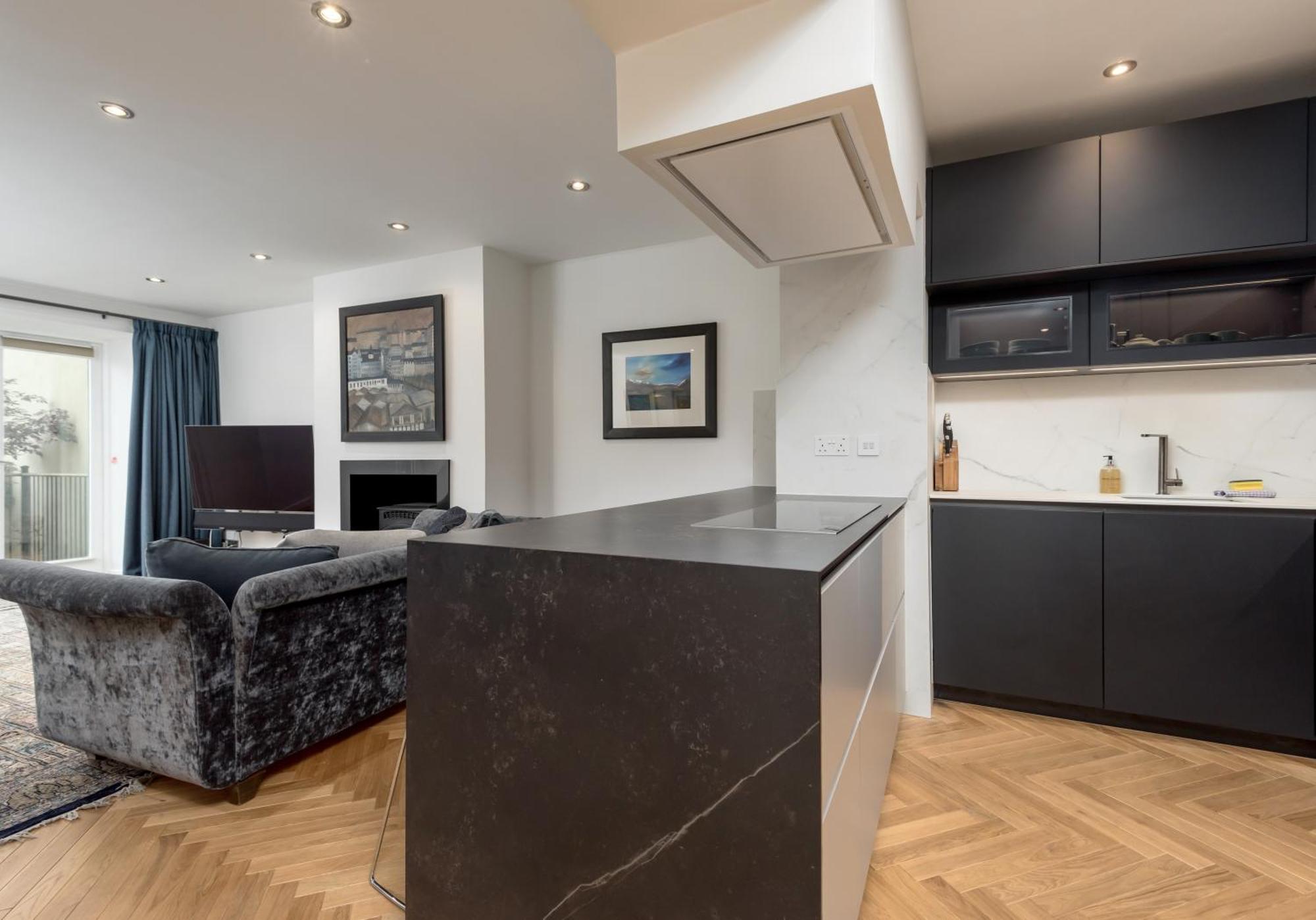 The York Place Apartment *