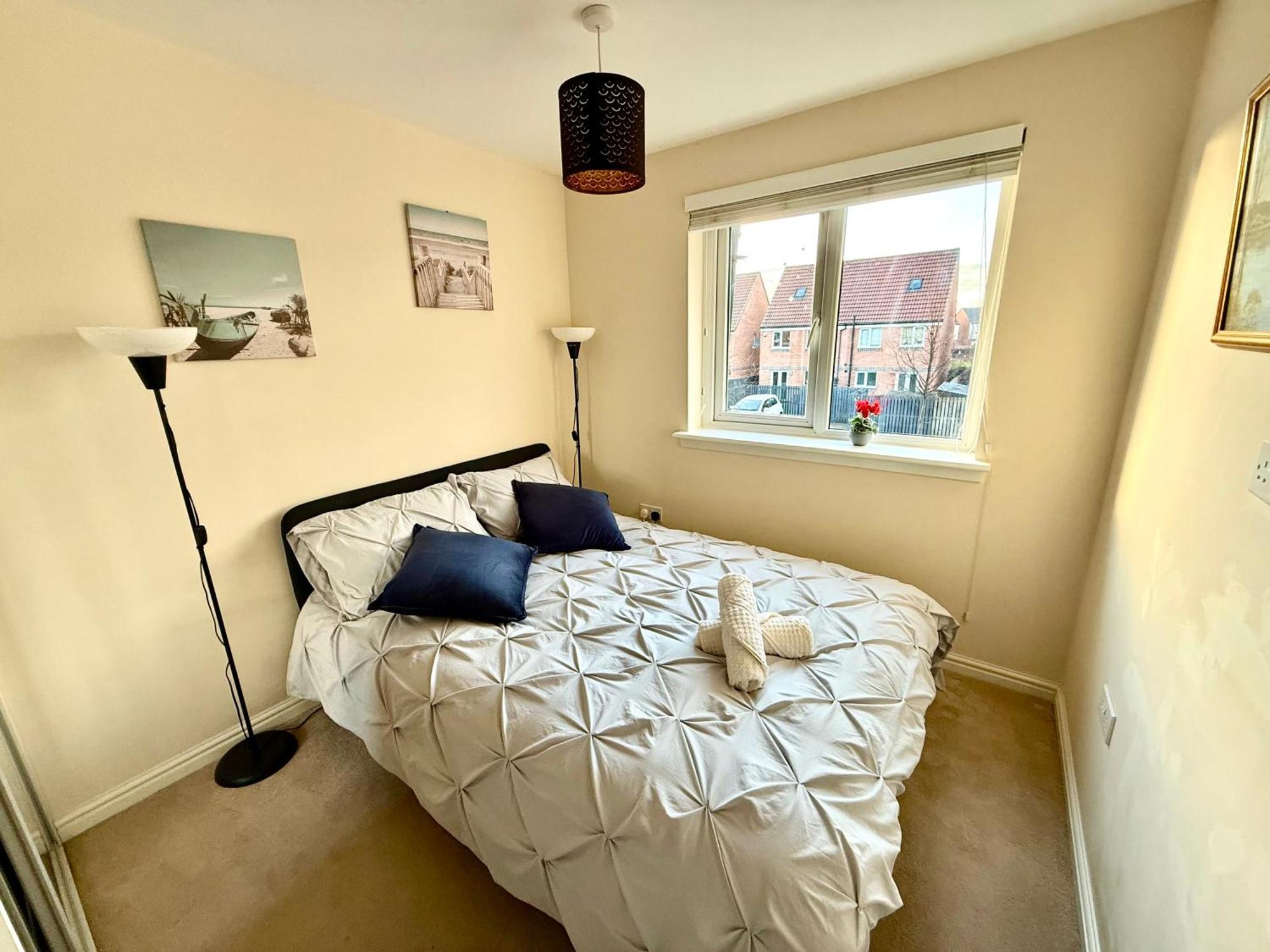 Torwood Townhouse - Free Parking And Contractor Friendly Vakantiehuis Edinburgh