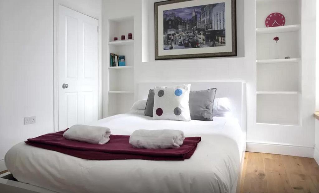 Clamshell Land - Royal Mile Apartment Edinburgh