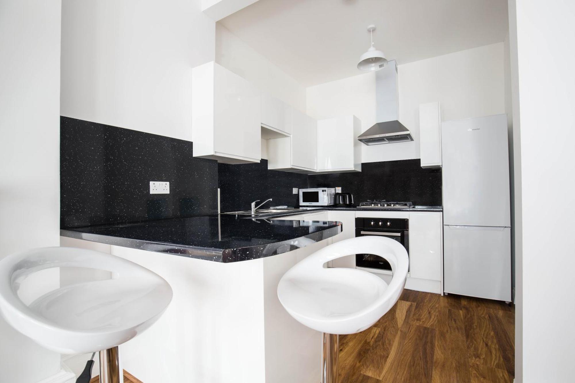Montgomery Apartment *