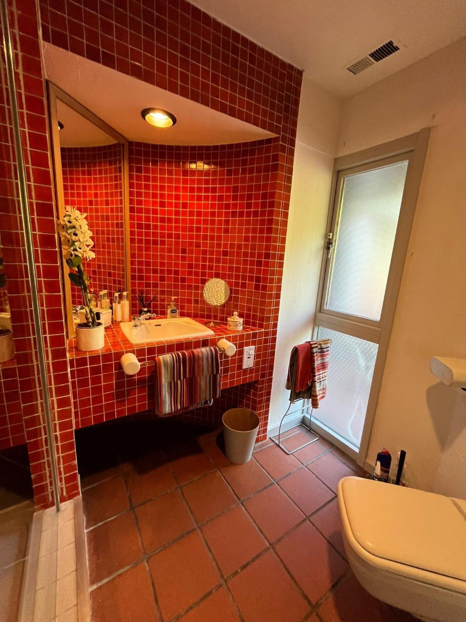 Holiday home Festival Let With Parking And 15 Min Bus To West End