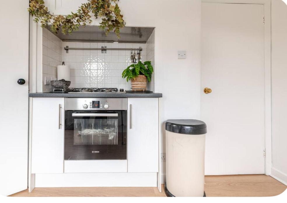 Wonderwall - Huge Garden In Luxury House - Free Parking Edinburgh