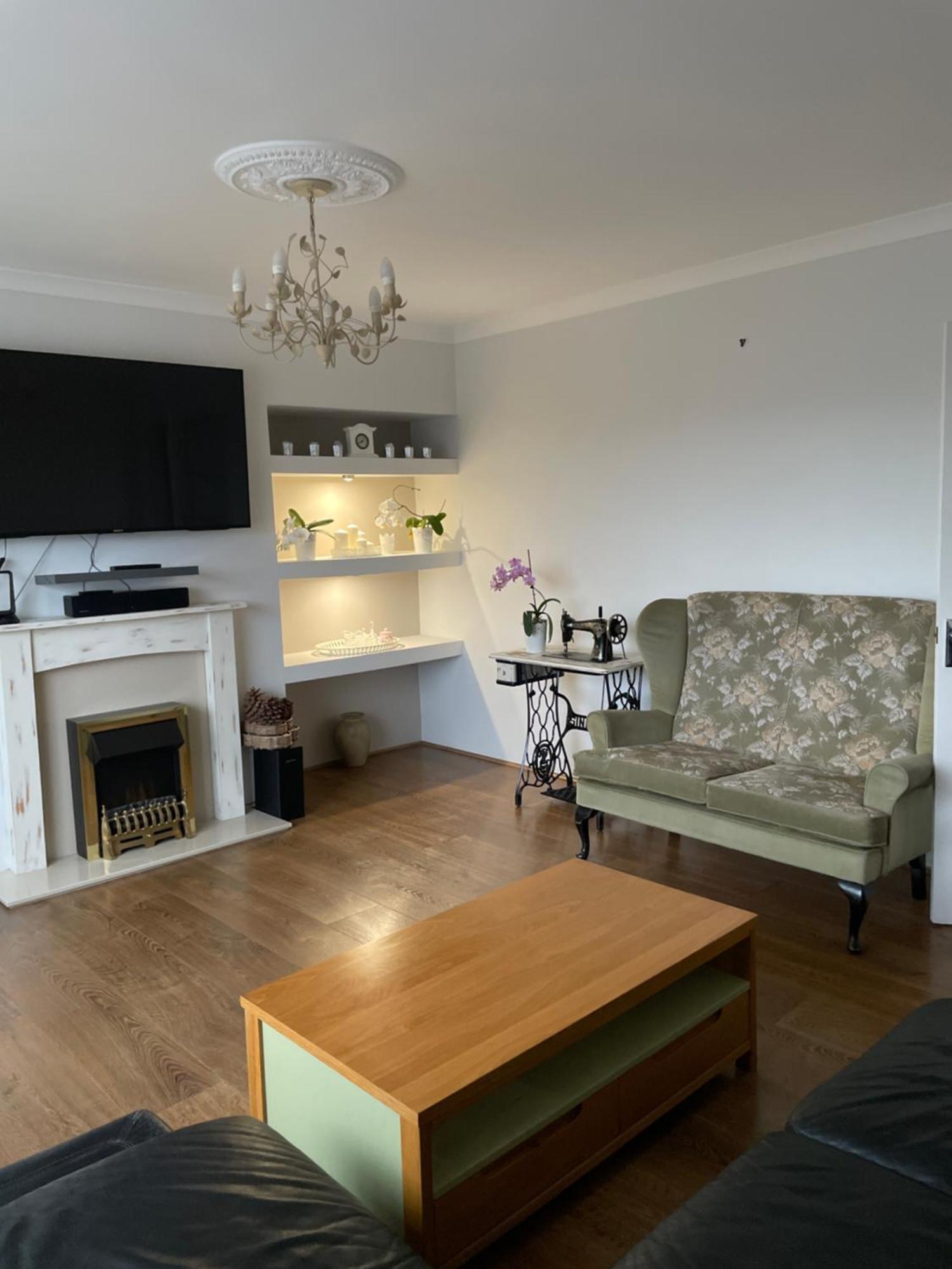 Apartment Cheerful 2 Bedroom Flat With Free Parking