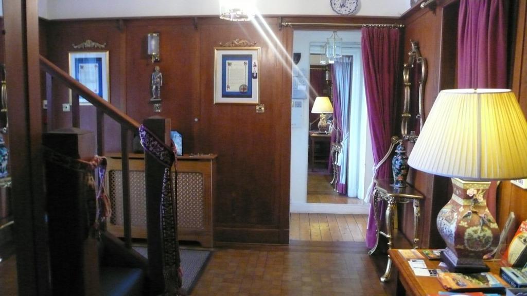 Sandilands House Bed & Breakfast Edinburgh
