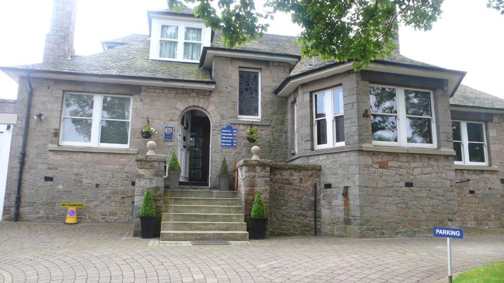 Sandilands House Edinburgh