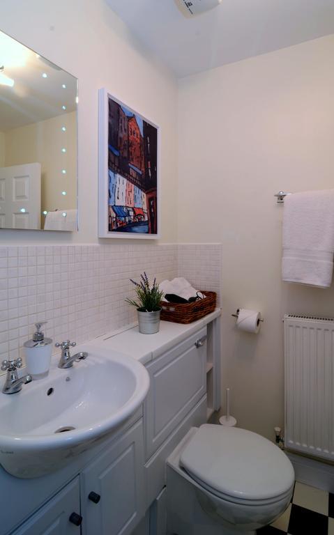 Apartment Powderhall Riverside