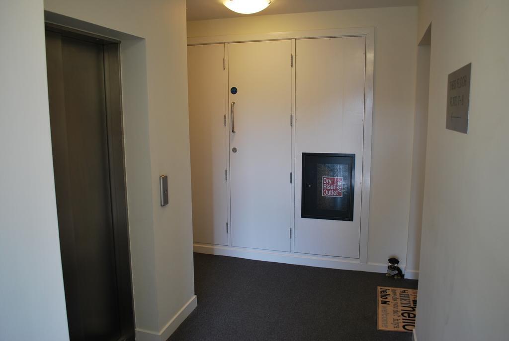 Lochend Park View Apartment *