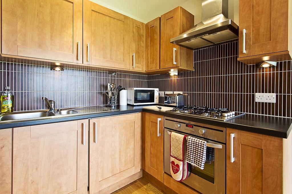 Apartment Lochend Park View Edinburgh