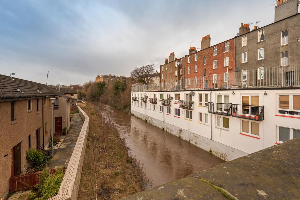 Pitt Street Apartment Beautiful Spacious Apartment Free Parking And Free Sanitizer Apartment *