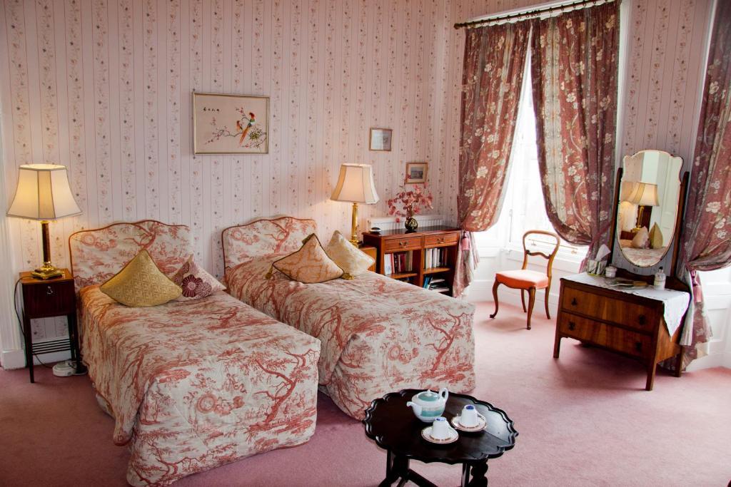 Couette-café A Georgian 4*