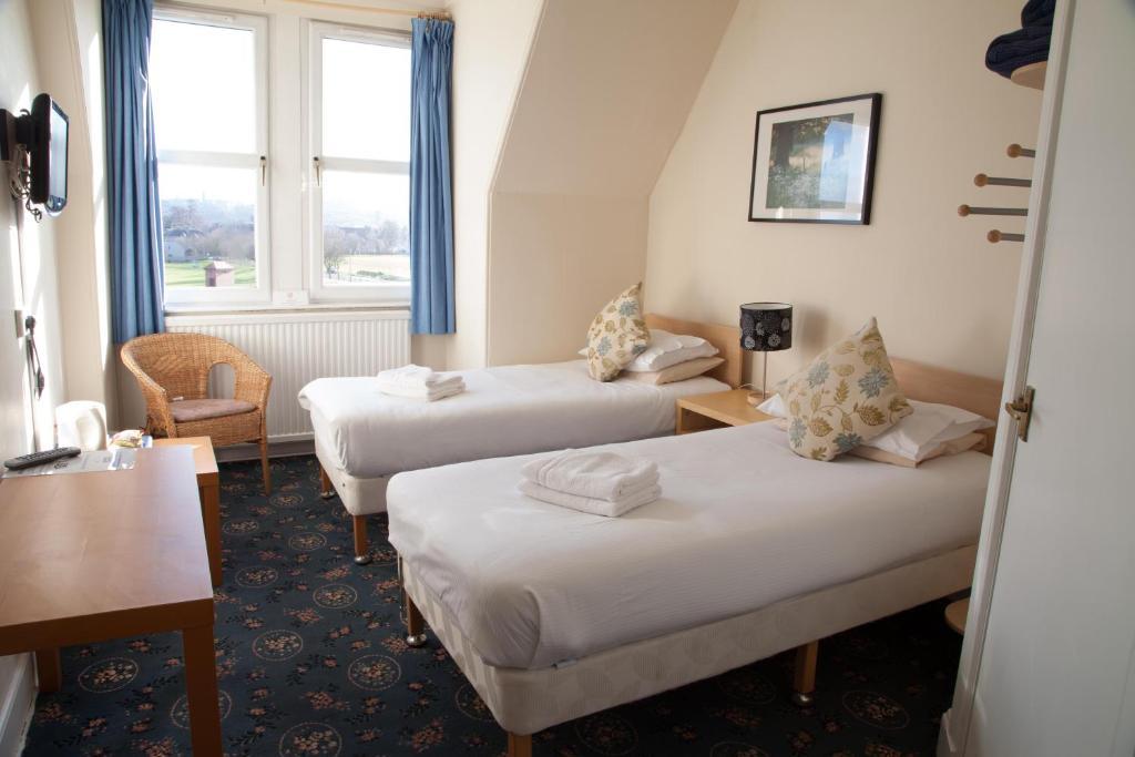 Garfield Bed & Breakfast 4*