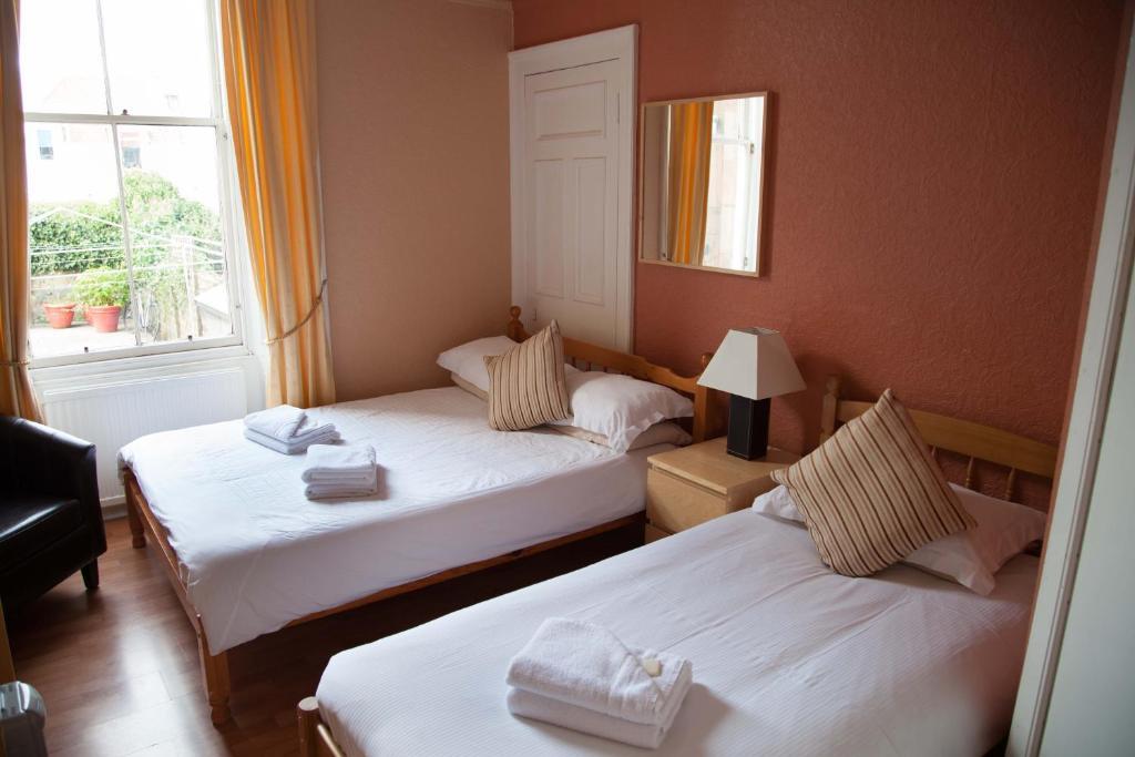 Garfield Bed & Breakfast 4*