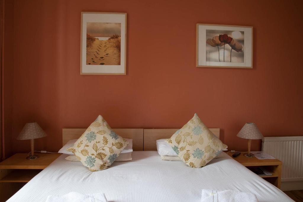 Bed & Breakfast Garfield Edinburgh