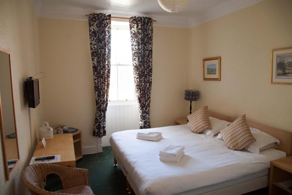 Garfield Bed & Breakfast 4*